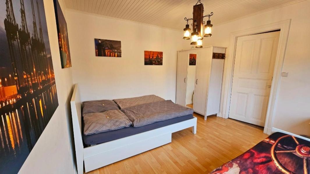***ferienwohnung Hamburger Original*** * Halstenbek