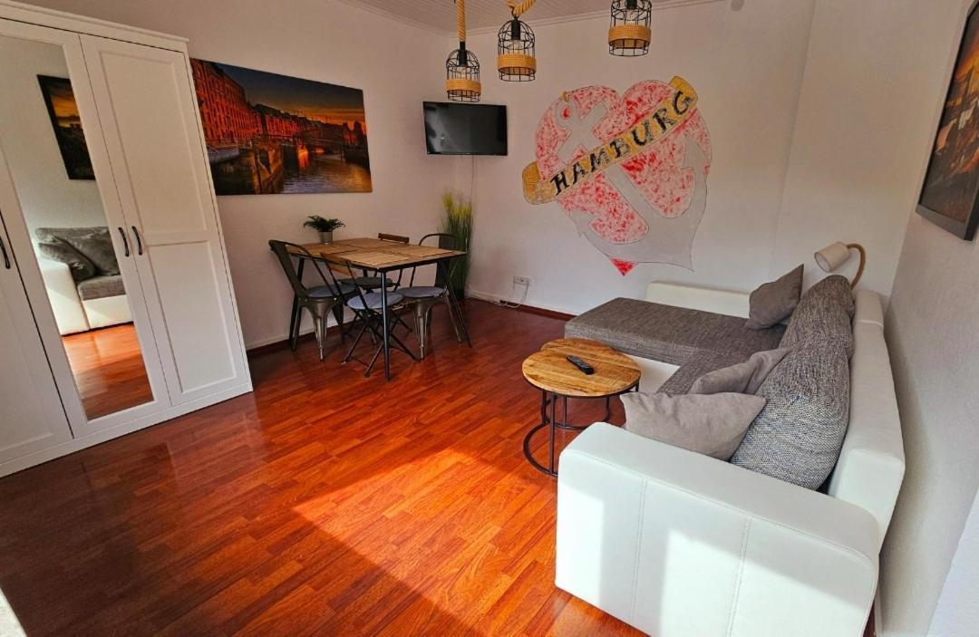 ***ferienwohnung Hamburger Original***